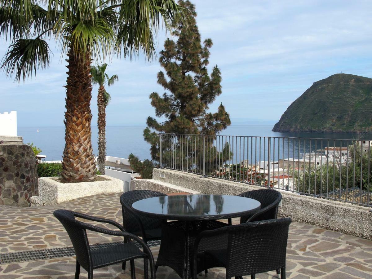 La Apartahotel 4*